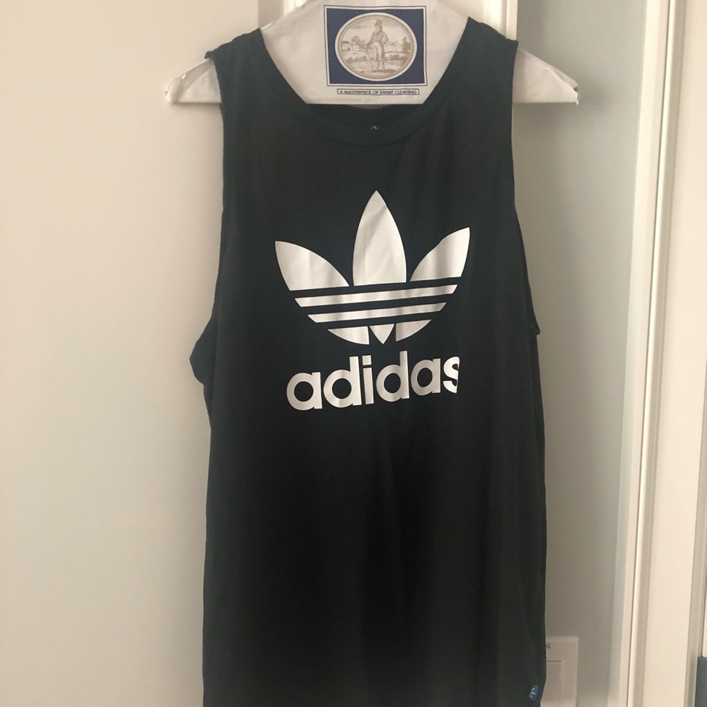 Adidas tank, size L